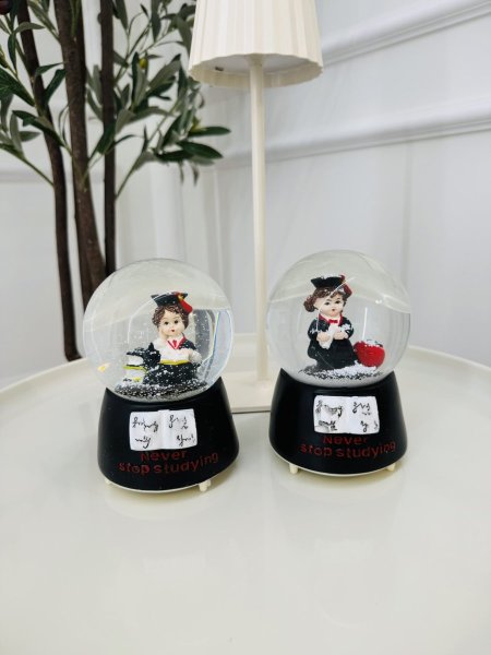 بلورة بطارية حجم كبير