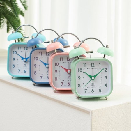 ساعة منبه جودة عالية