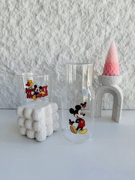 شاف زجاج مع كاسة ميكي