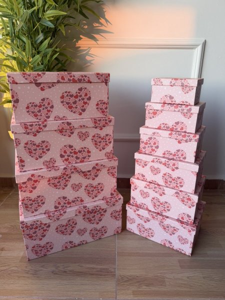 طقم صناديق كرتون 10 قطع لون زهري قلوب