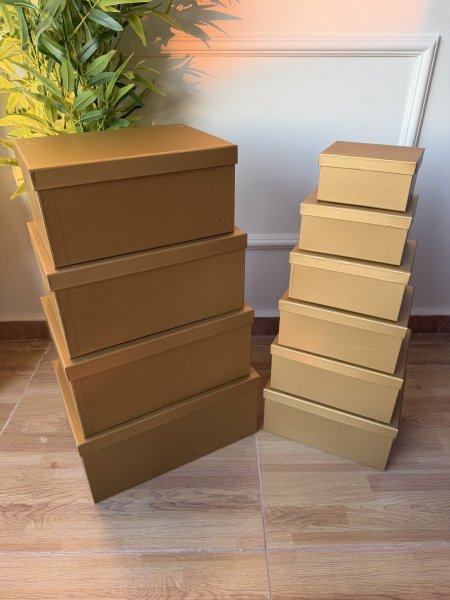 طقم صناديق كرتون 10 قطع لون ذهبي