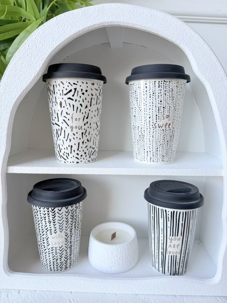 مج عطاء سيليكون ابيض واسود